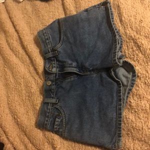 Vintage Levi’s Jean Shorts